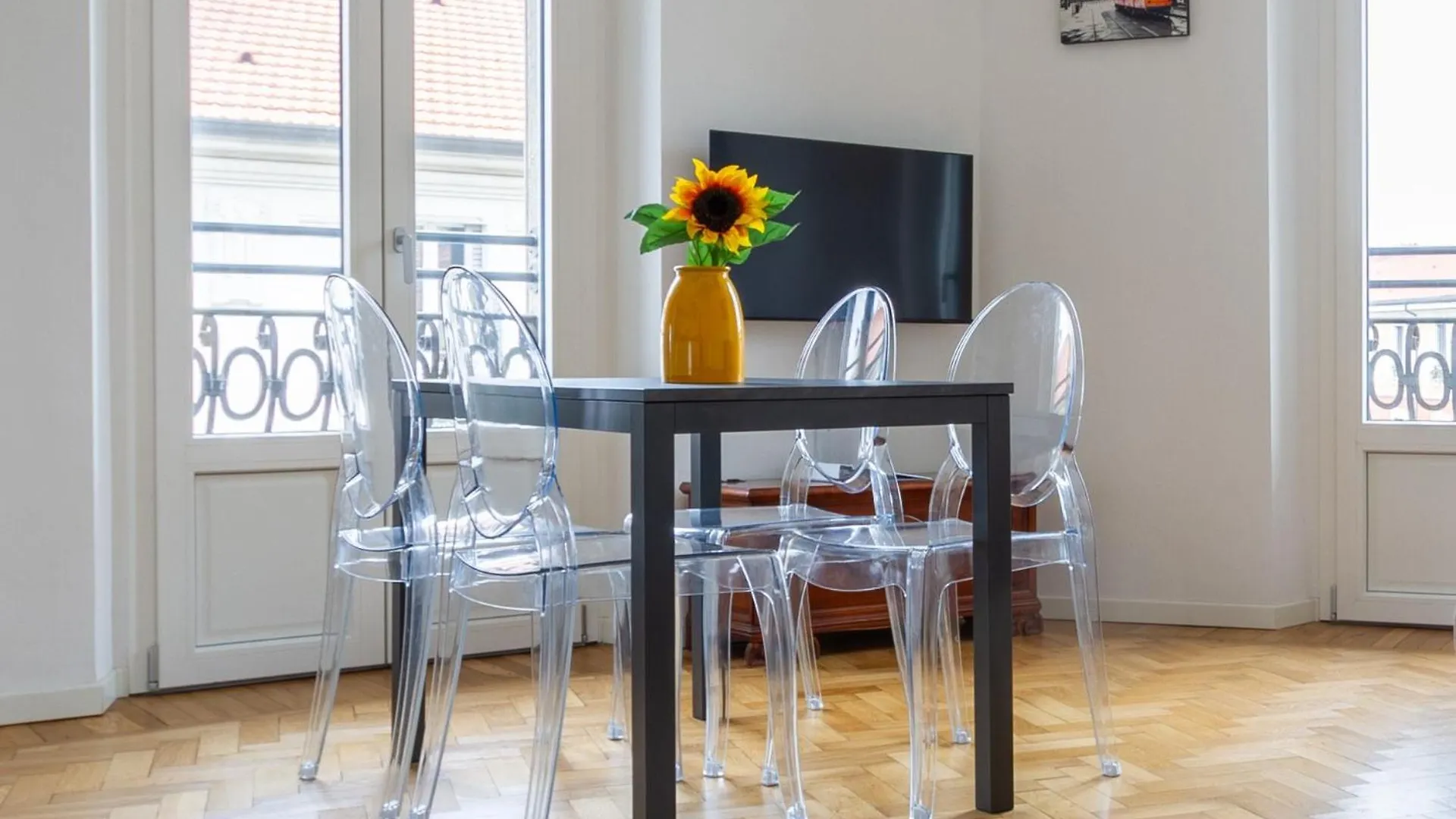 Apartment In Historic Building- Porta Venezia Милан Италия