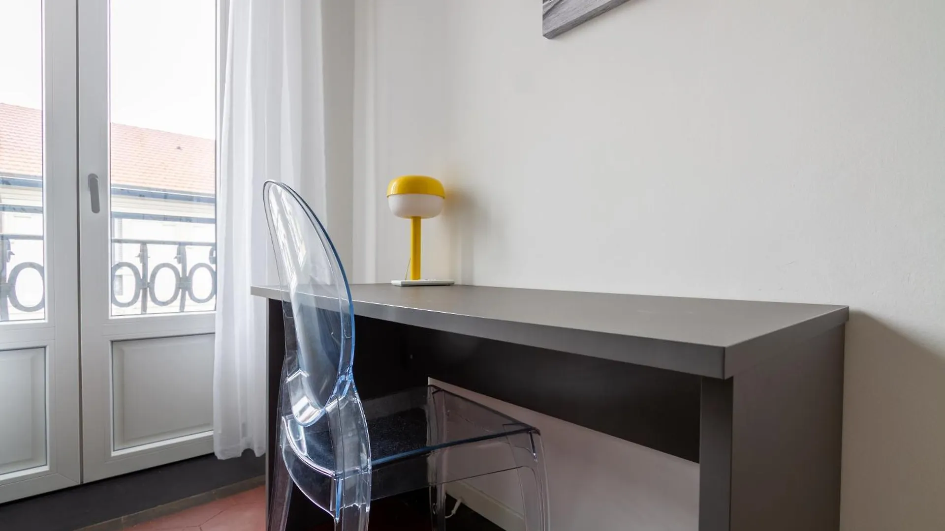 Apartment In Historic Building- Porta Venezia Милан